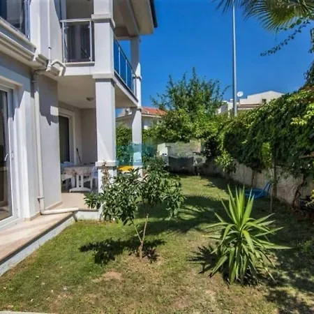 Detached With Private Pool In Calista *