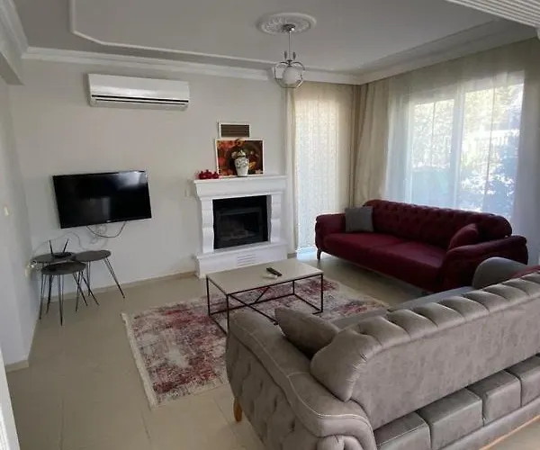 Villa Detached With Private Pool In çalışta