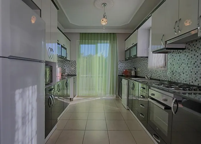 Detached With Private Pool In çalışta Villa
