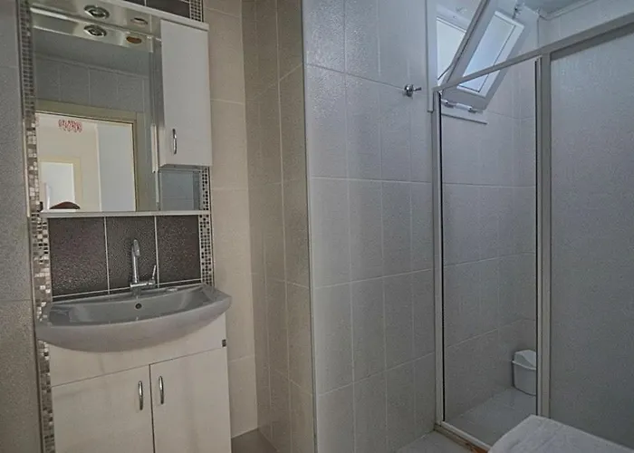 Detached With Private Pool In çalışta Fethiye